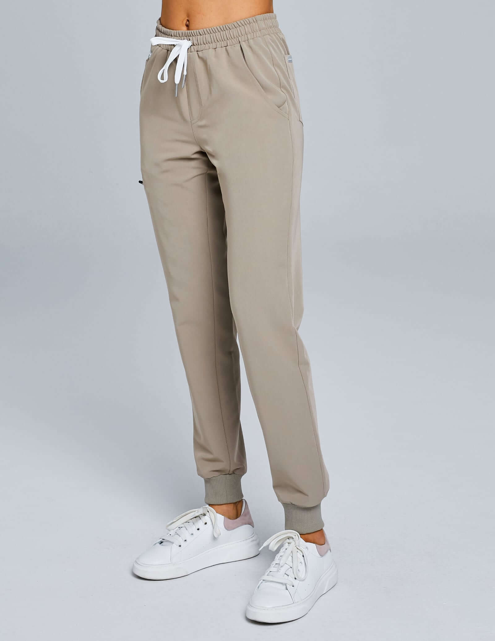 Spodnie Damskie Joggery - BEIGE Spodnie Damskie Joggery - BEIGE
