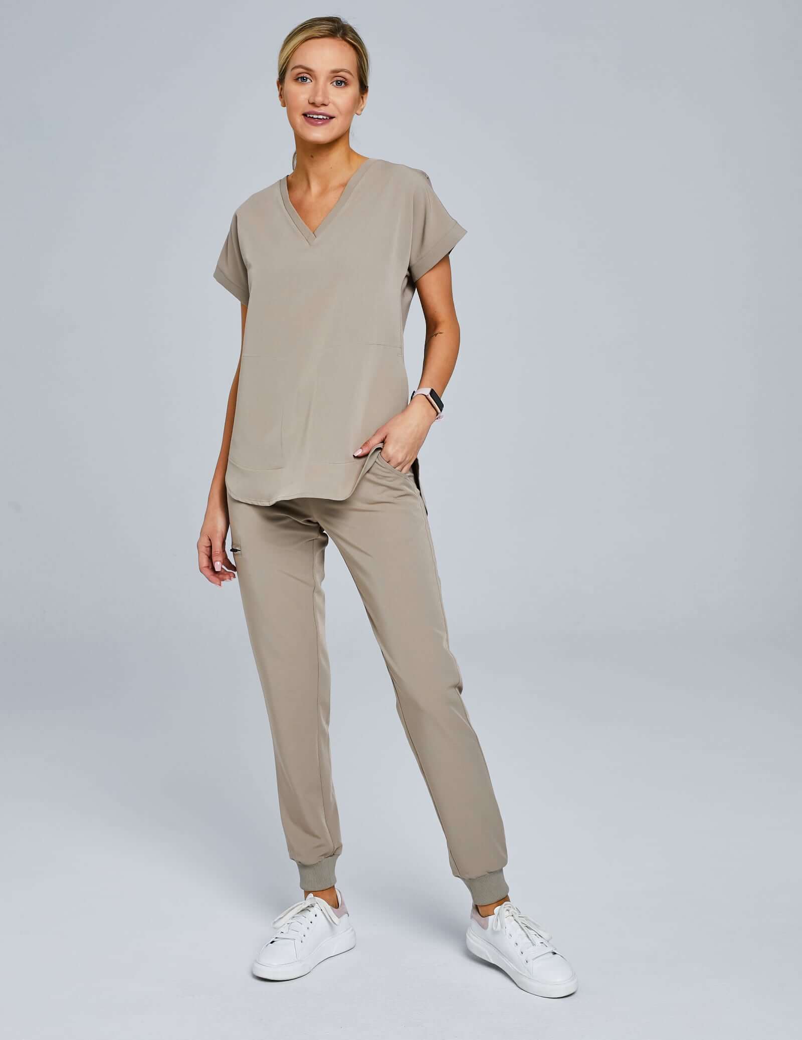Spodnie Damskie Joggery - BEIGE Spodnie Damskie Joggery - BEIGE