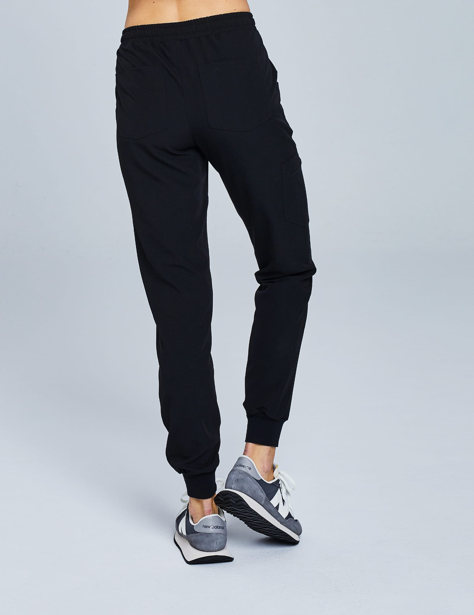Spodnie Joggery Damskie- BLACK Spodnie Joggery Damskie- BLACK