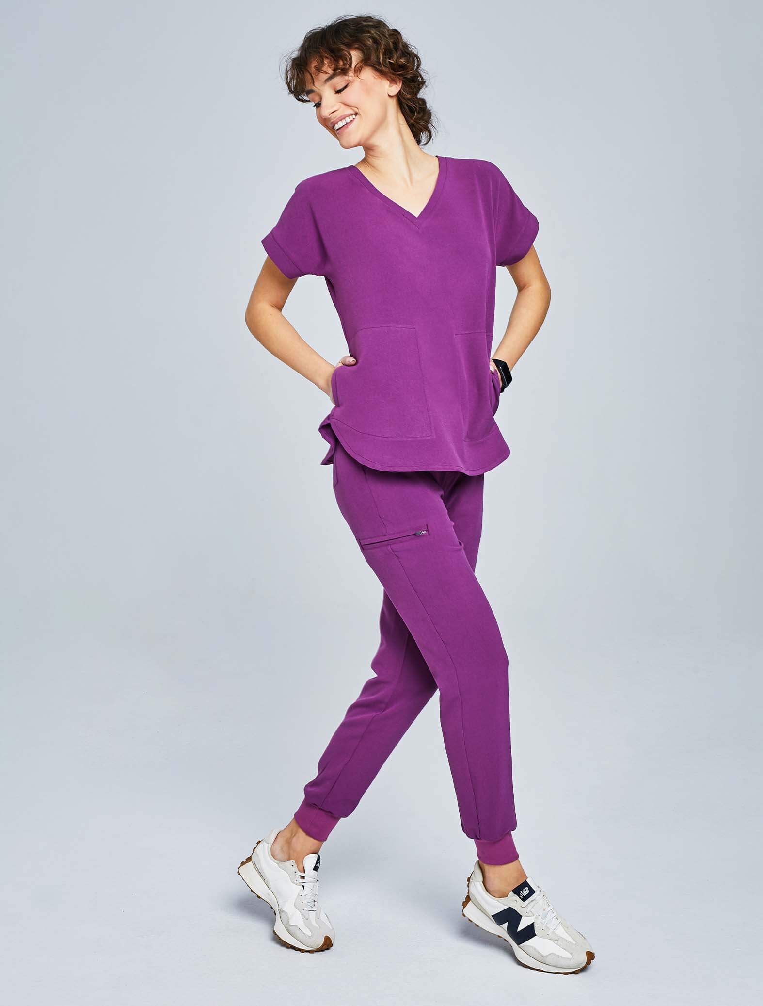 Spodnie Joggery Damskie - GRAPE PURPLE Spodnie Joggery Damskie - GRAPE PURPLE