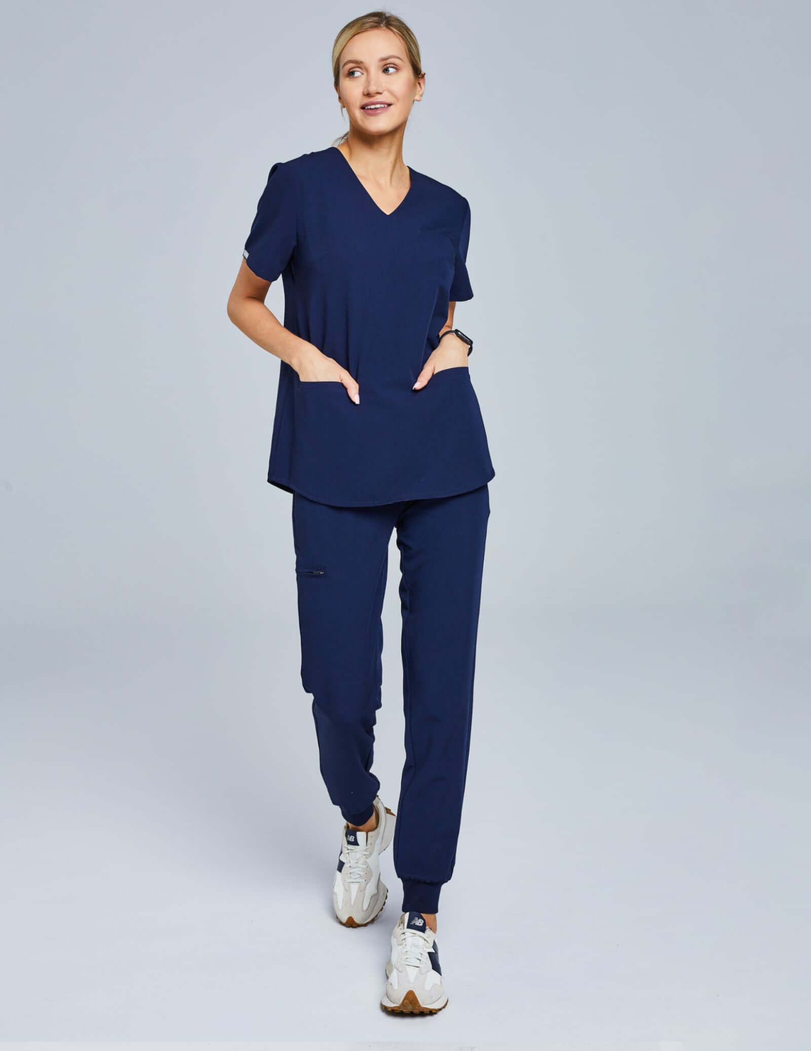 Bluza Medyczna Grace - DARK NAVY Bluza Medyczna Grace - DARK NAVY