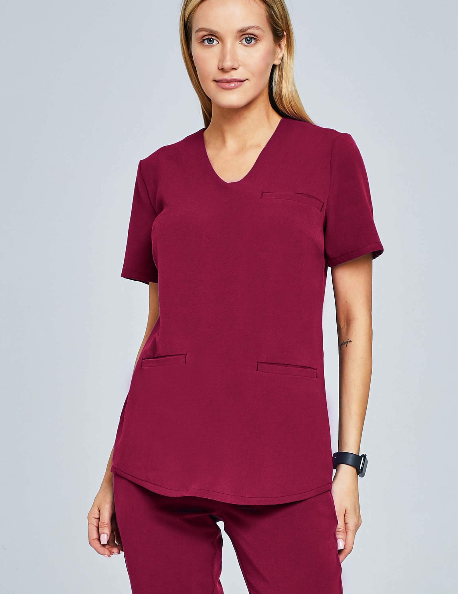 Bluza Medyczna Grace - ROMANTIC CHERRY Bluza Medyczna Grace - ROMANTIC CHERRY