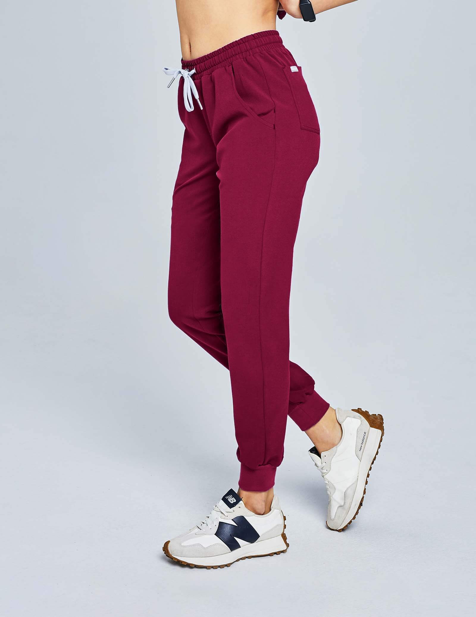 Spodnie Joggery Damskie - ROMANTIC CHERRY Spodnie Joggery Damskie - ROMANTIC CHERRY