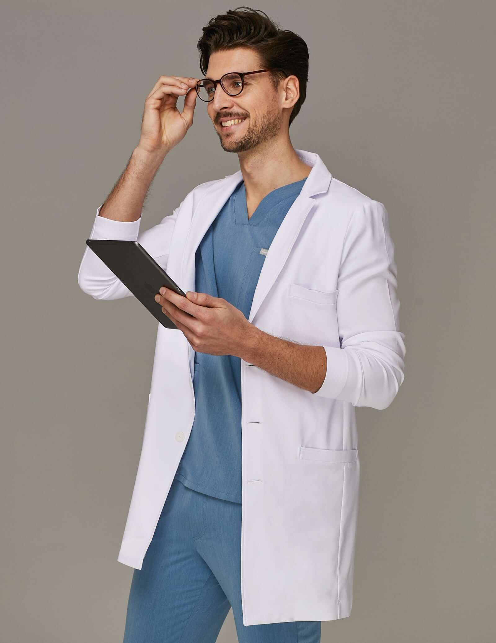 Fartuch Medyczny Męski Slim Fit - COLTON Fartuch Medyczny Męski Slim Fit - COLTON