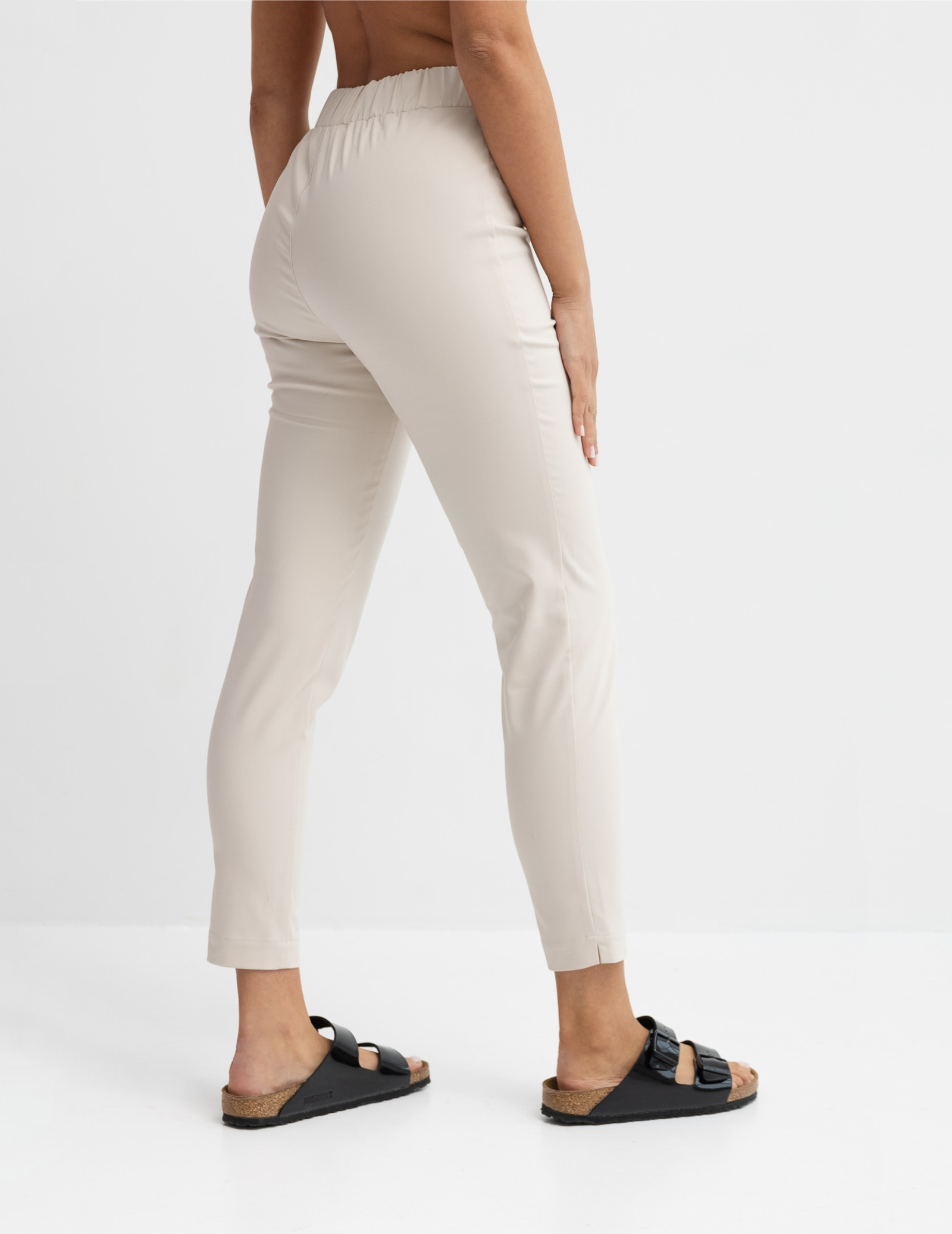 Spodnie Damskie Slim Fit - Nude