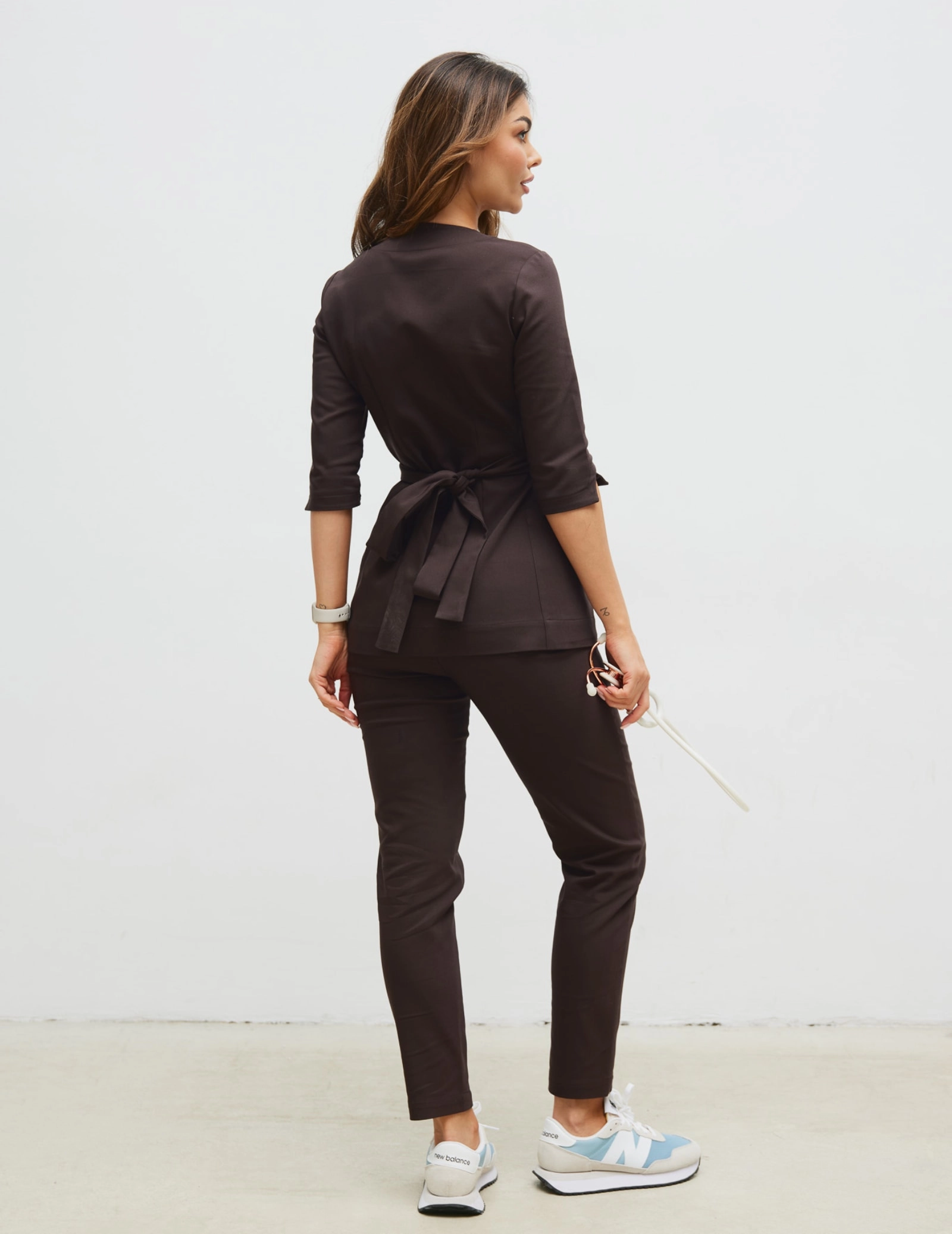 Spodnie Damskie Slim Fit - ESPRESSO
