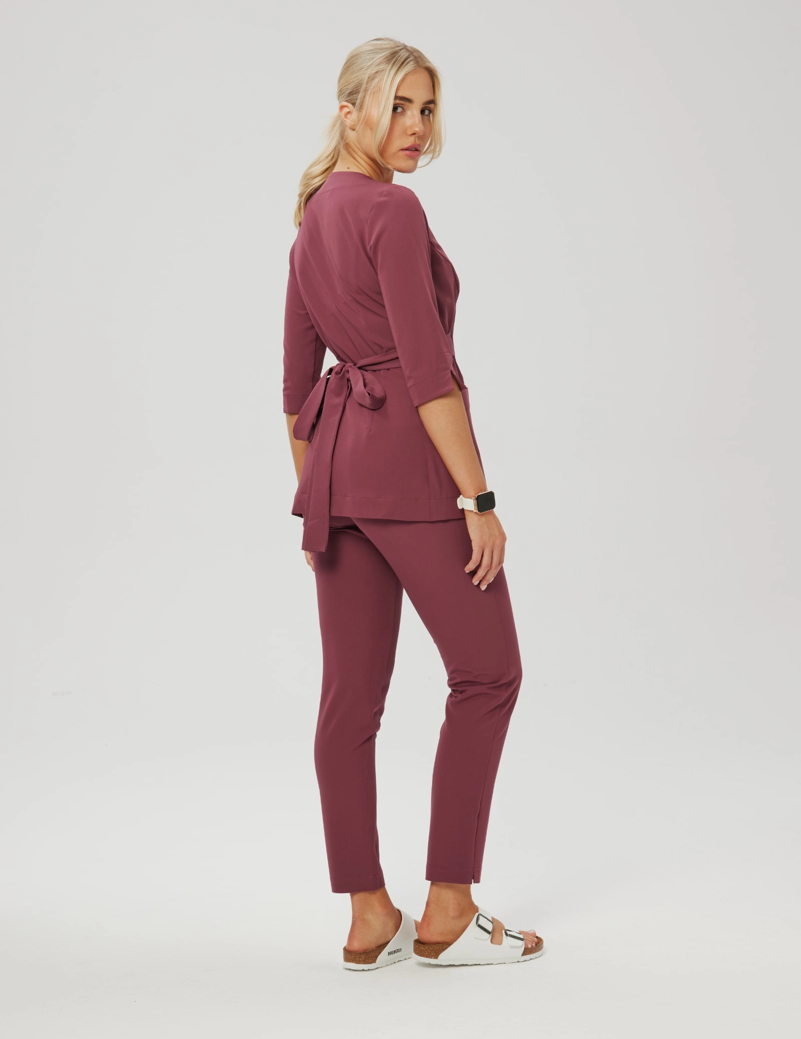 Spodnie damskie Basic - MULLED WINE